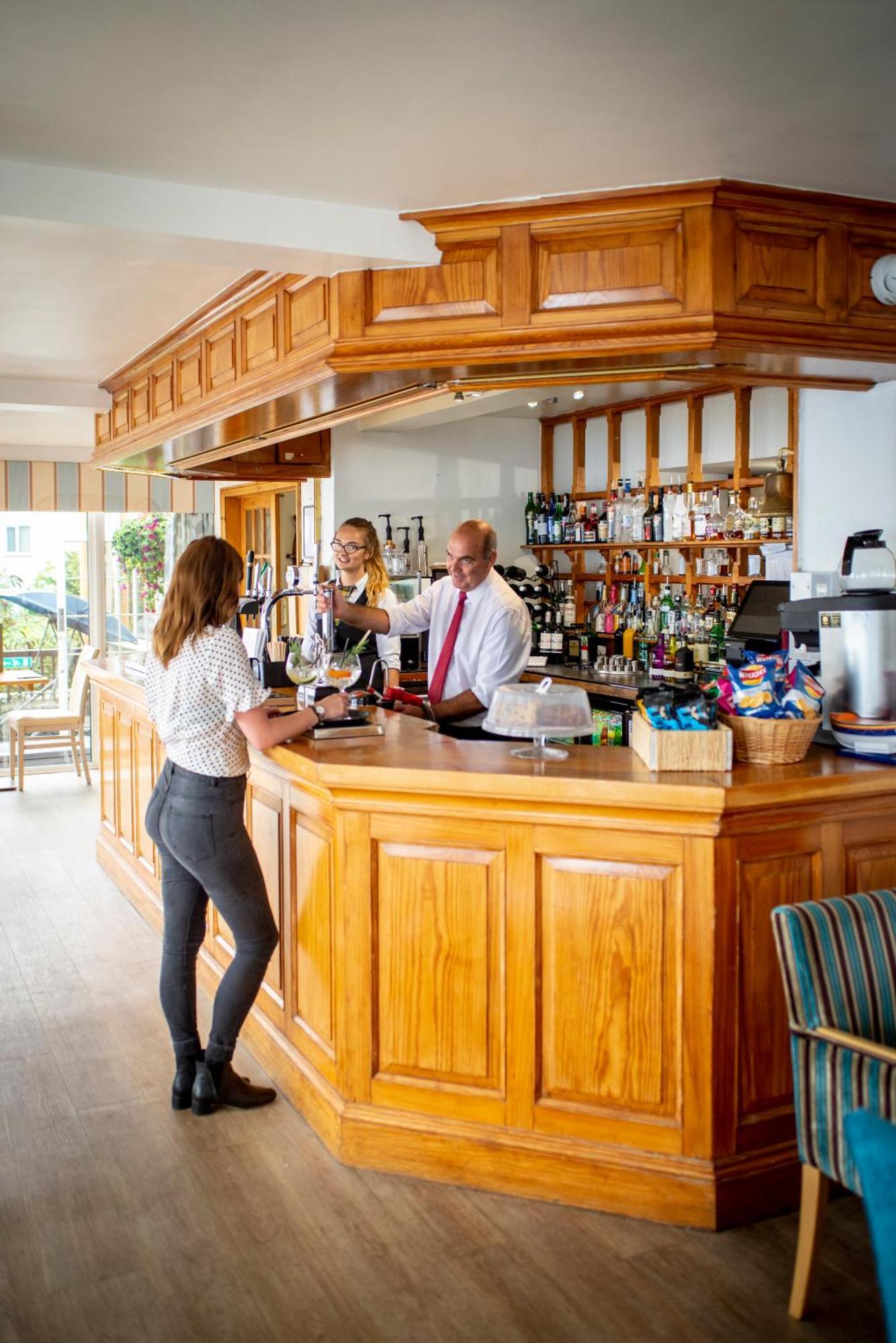 The Hannafore Point Hotel Looe Exterior photo